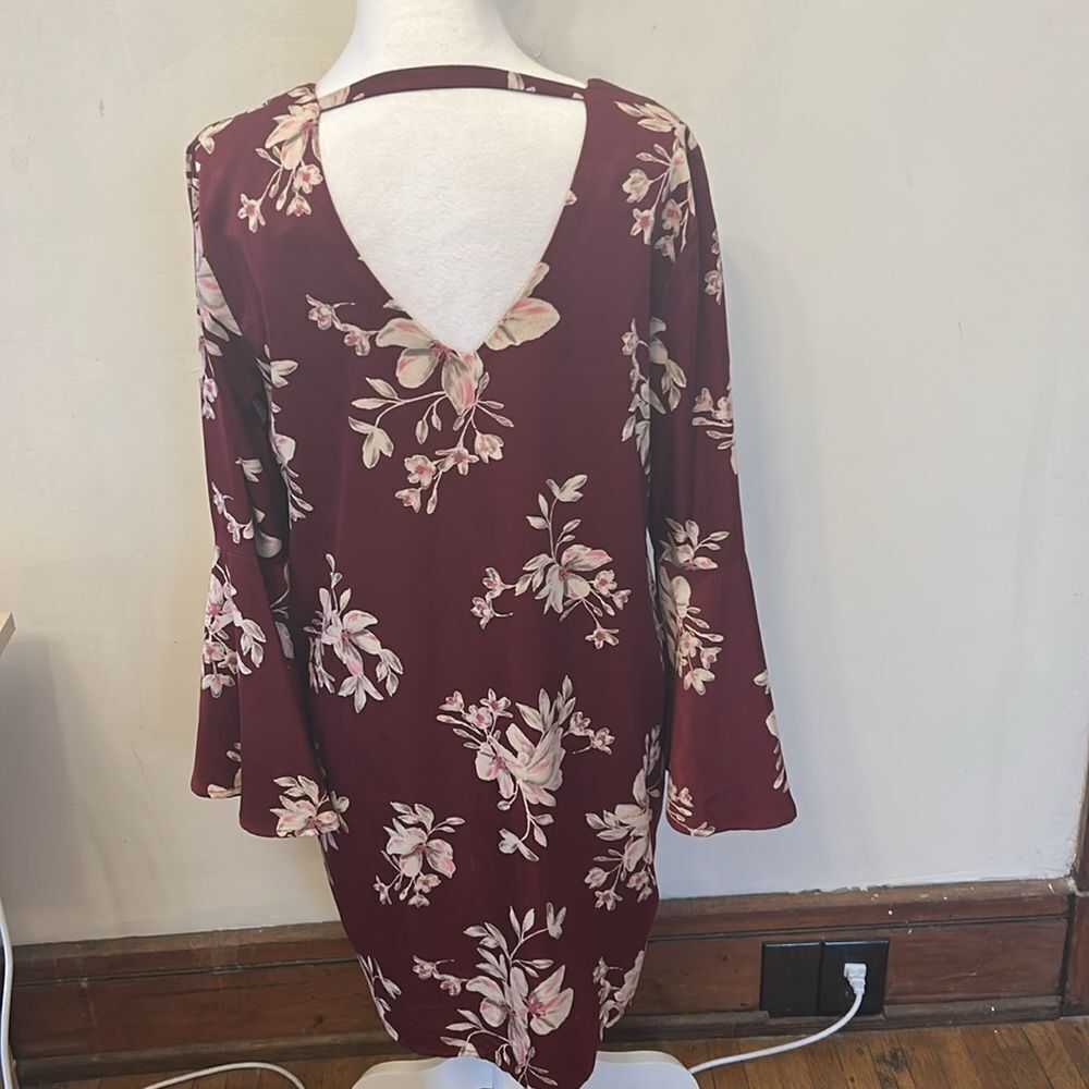 Collective Concepts Floral V-Neck Dress - Burgundy and Pink Size M New - Picture 8 of 10